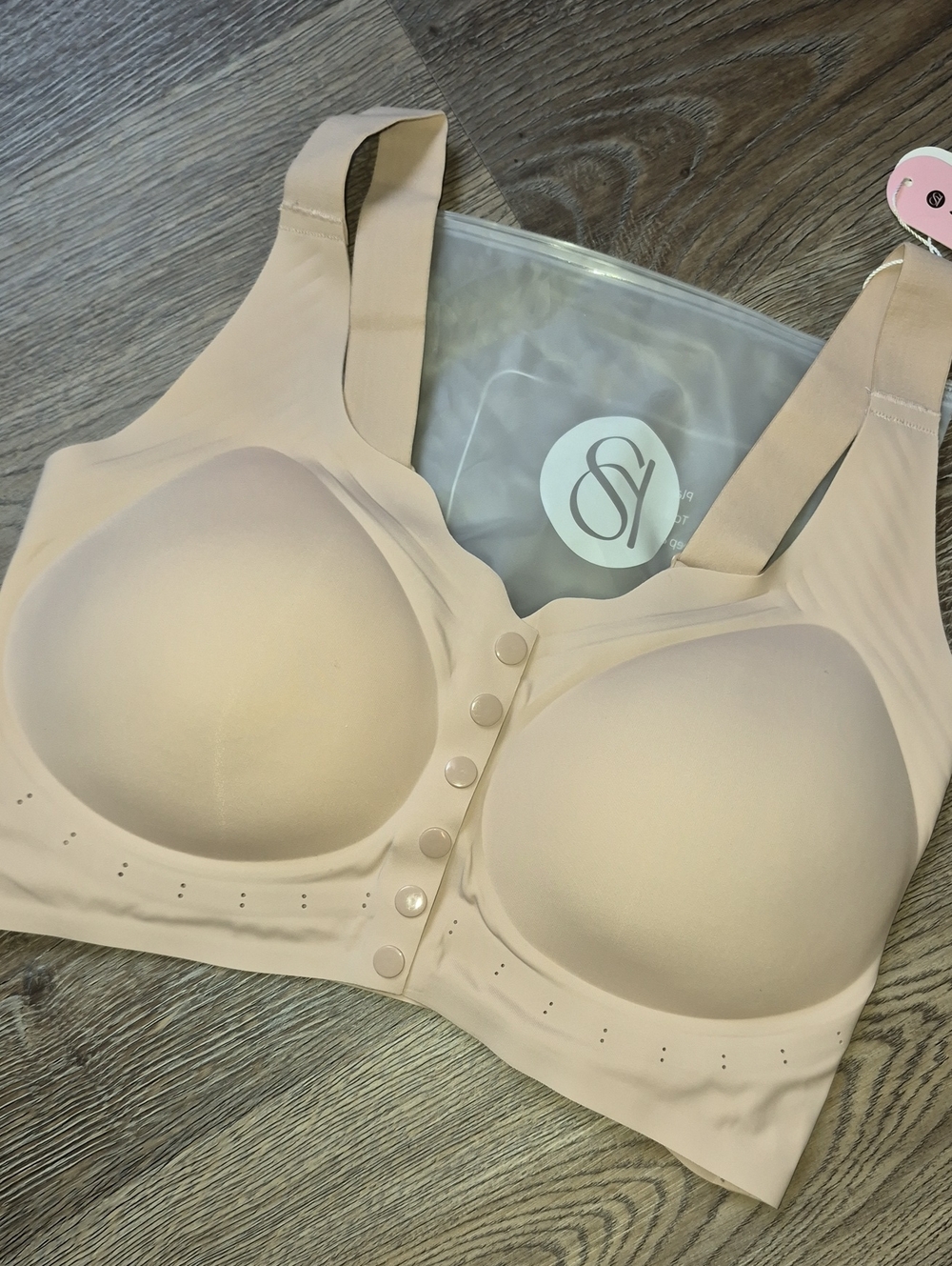 Seamless Front-Closure Nude Bra - Soft Support Size l Nwt